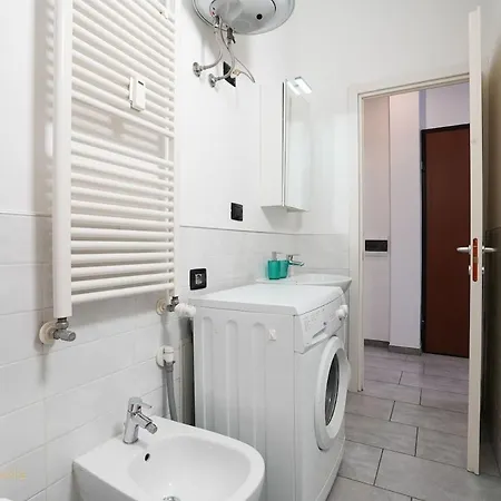 Giuria House 4 * Turin